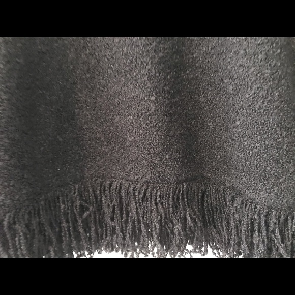 Dialogue black fuzzy fringed crew tunic sweater - Picture 5 of 6